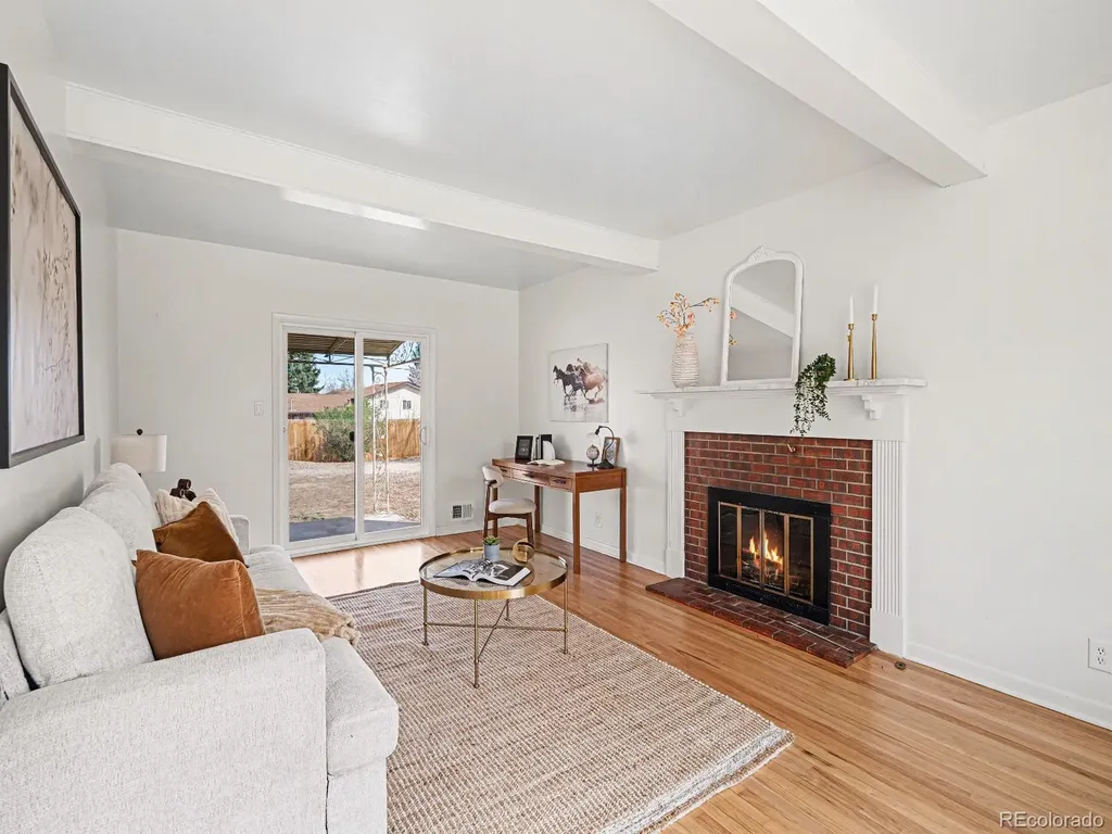 2155 E Noble Place Centennial CO 80121