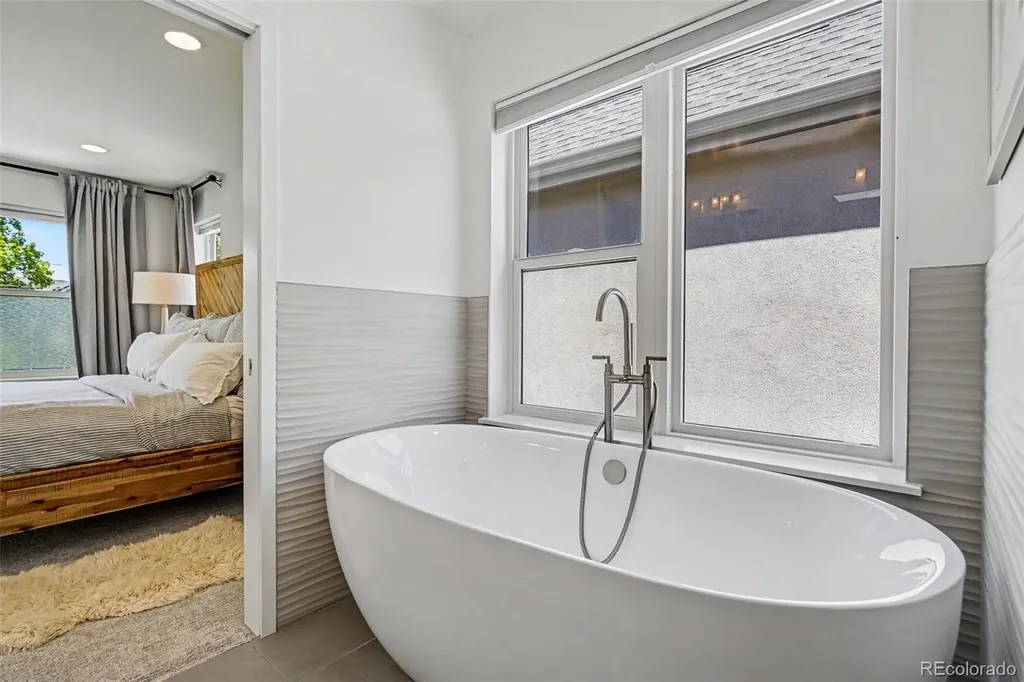 2538 N Clarkson Street Denver CO 80205