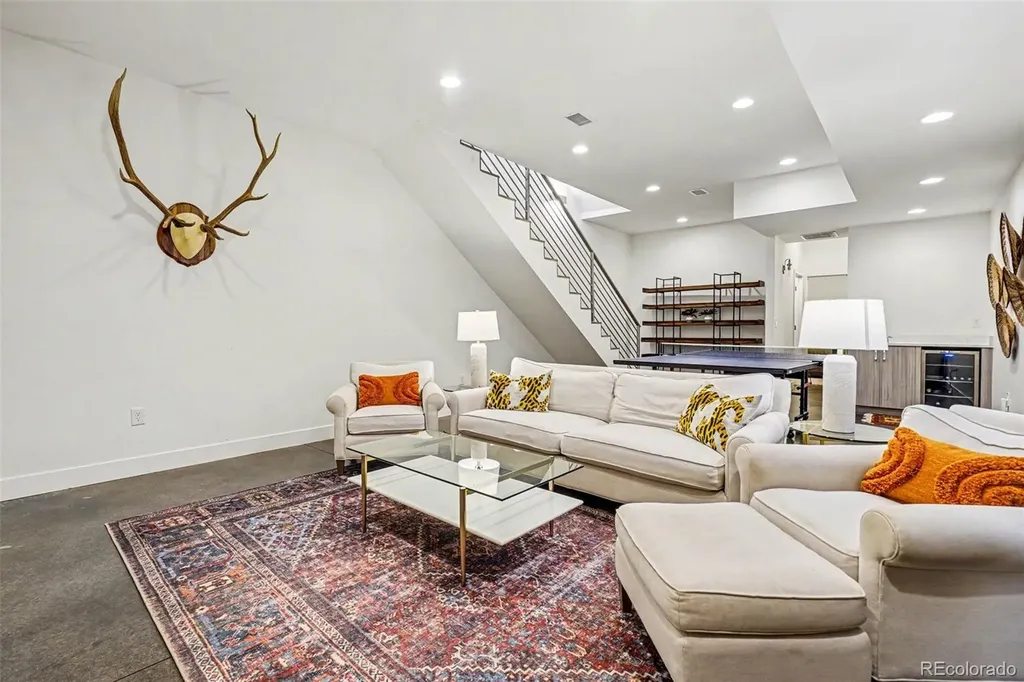 2538 N Clarkson Street Denver CO 80205