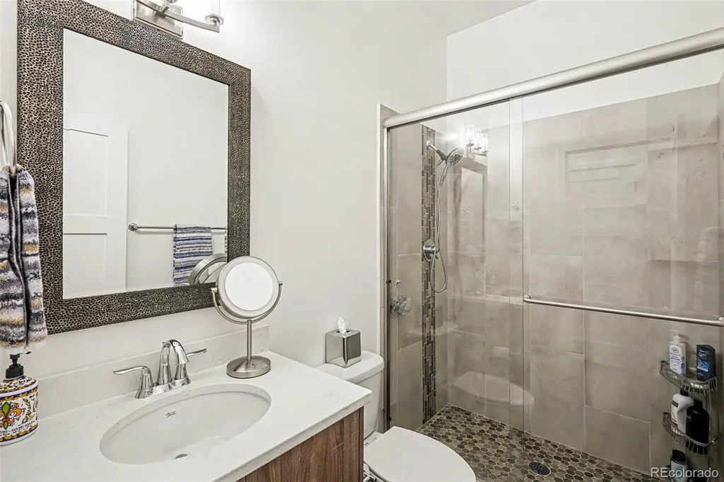 2538 N Clarkson Street Denver CO 80205