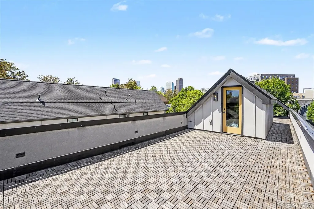 2538 N Clarkson Street Denver CO 80205