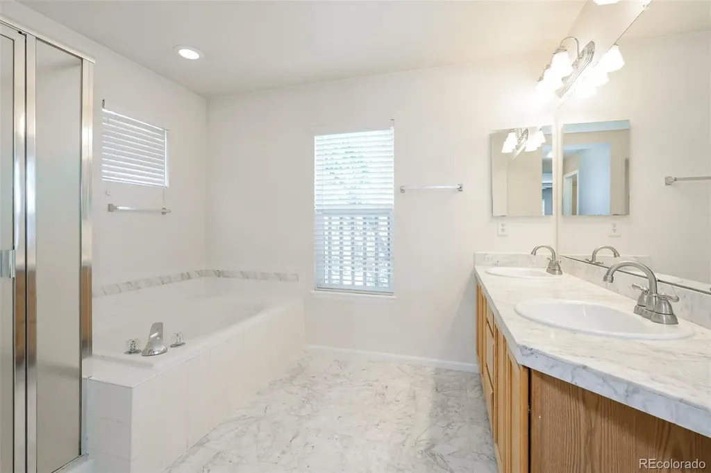 10638 Cherrybrook Circle Littleton CO 80126