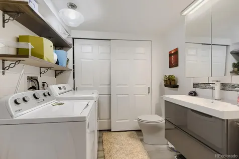 8266 S Logan Court Littleton CO 80122