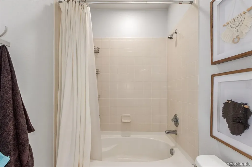 11308 Colony Circle Broomfield CO 80021