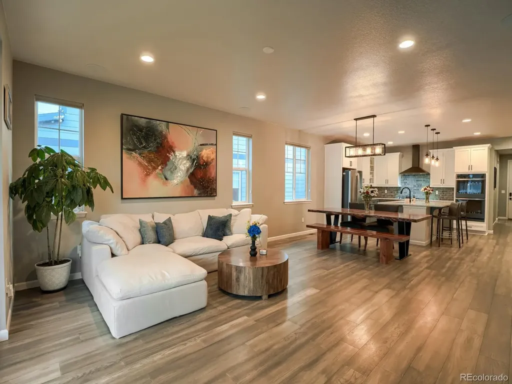 22188 E Tufts Drive Aurora CO 80015