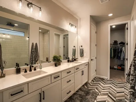 22188 E Tufts Drive Aurora CO 80015