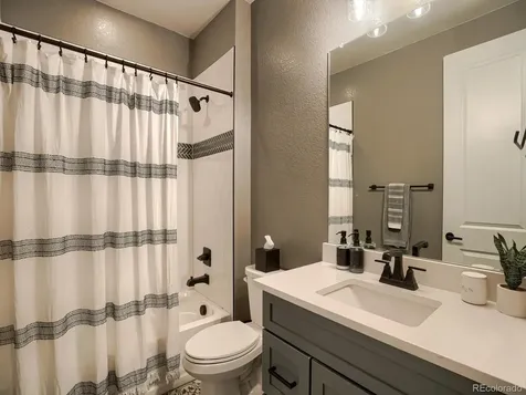 22188 E Tufts Drive Aurora CO 80015