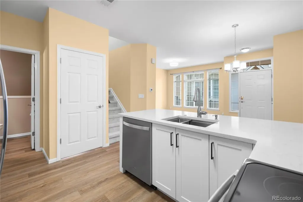5555 E Briarwood Avenue Centennial CO 80122