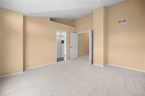 5555 E Briarwood Avenue Centennial CO 80122