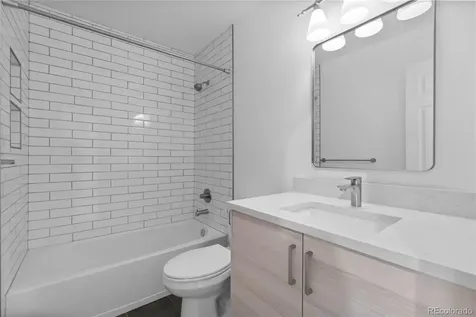 5555 E Briarwood Avenue Centennial CO 80122