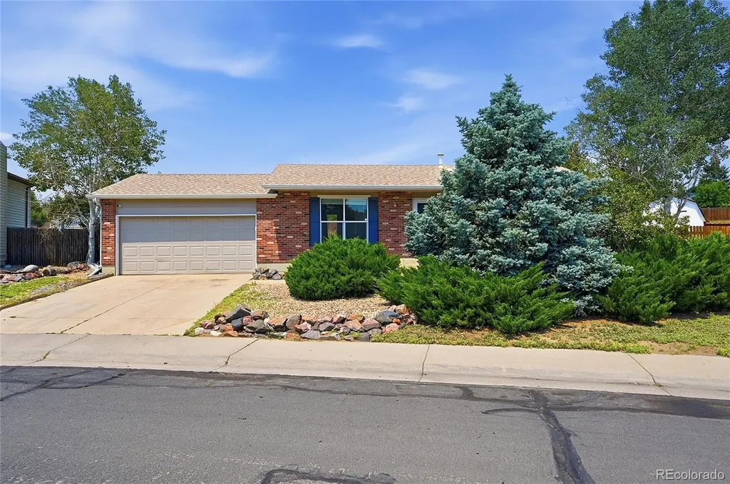 4115 E 109th Place Thornton CO 80233
