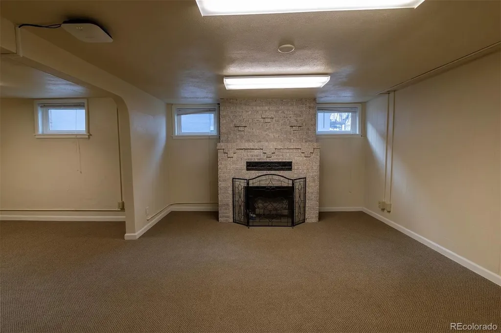 124 S 4th Avenue Brighton CO 80601
