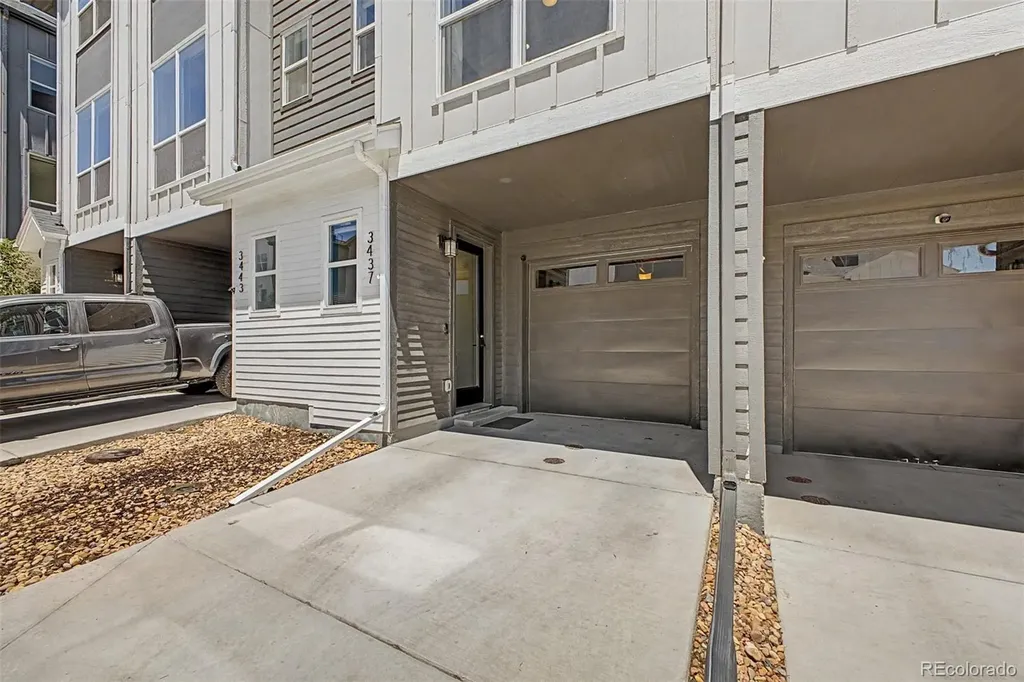 3437 W 63rd Place Denver CO 80221