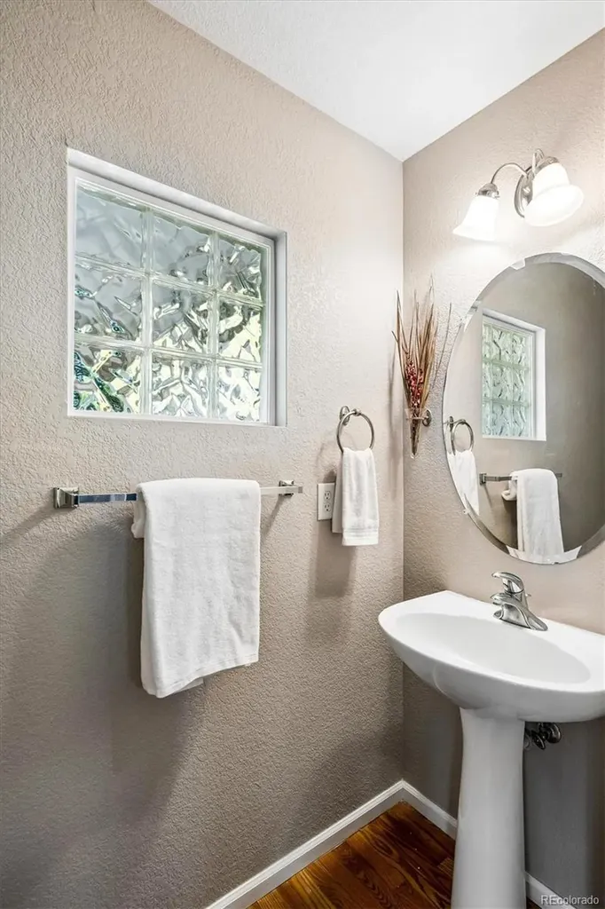 4454 S Himalaya Circle Aurora CO 80015