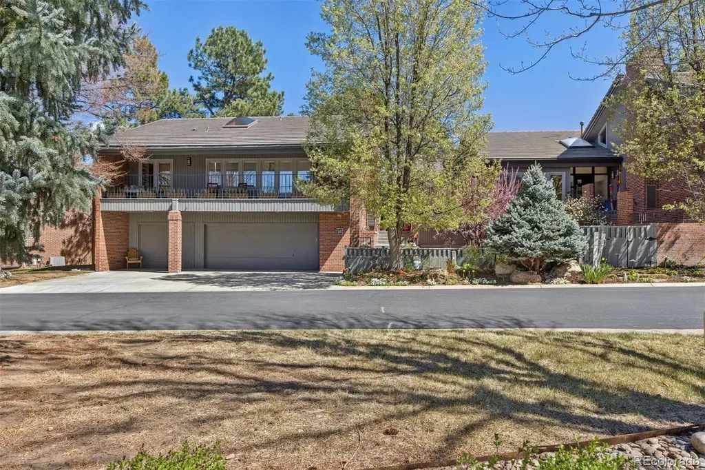 16 Beacon Hill Lane Greenwood Village CO 80111