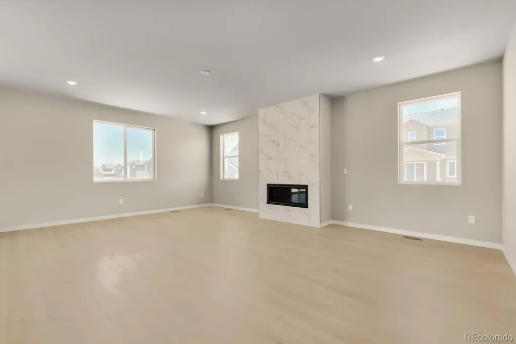 46435 Heritage Avenue Bennett CO 80102