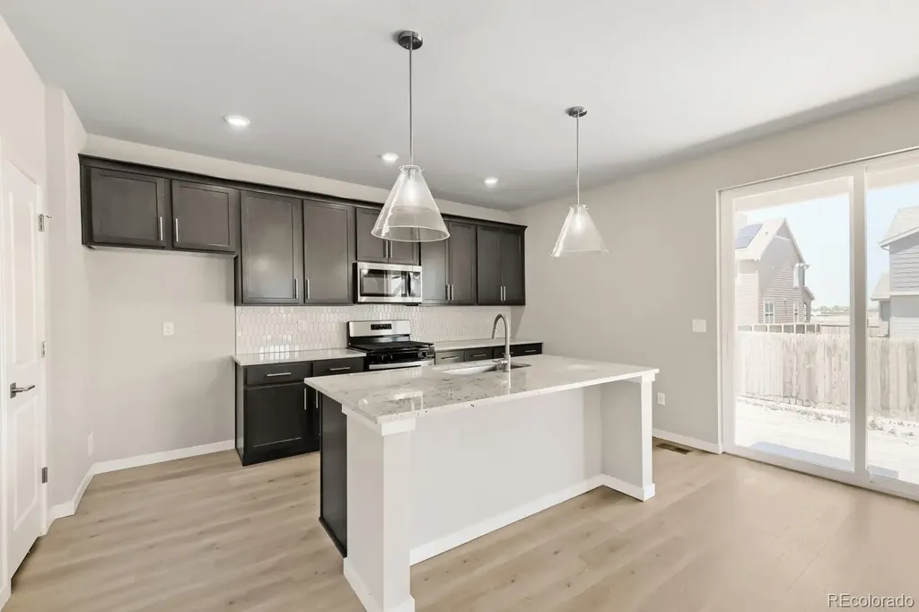 46435 Heritage Avenue Bennett CO 80102
