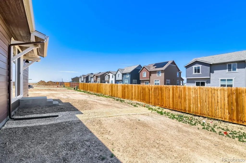 46435 Heritage Avenue Bennett CO 80102