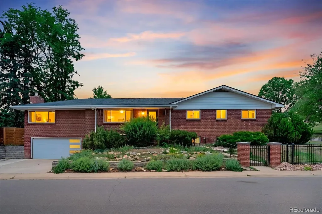 5701 W 49th Avenue Denver CO 80212