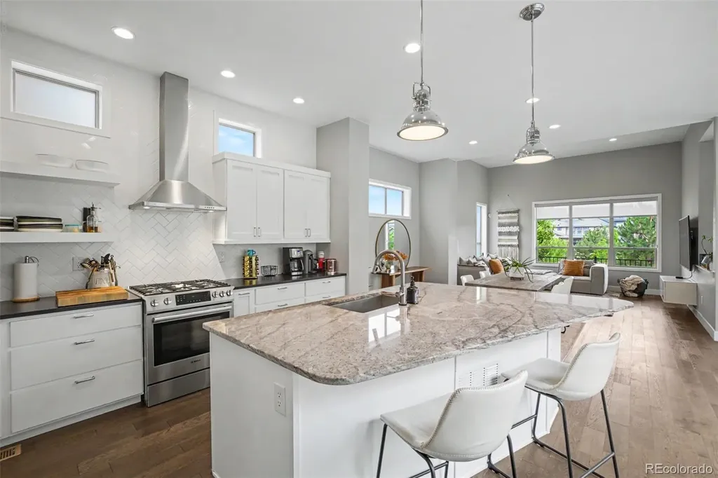 9761 Taylor River Circle Littleton CO 80125