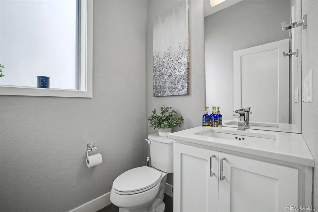 9761 Taylor River Circle Littleton CO 80125