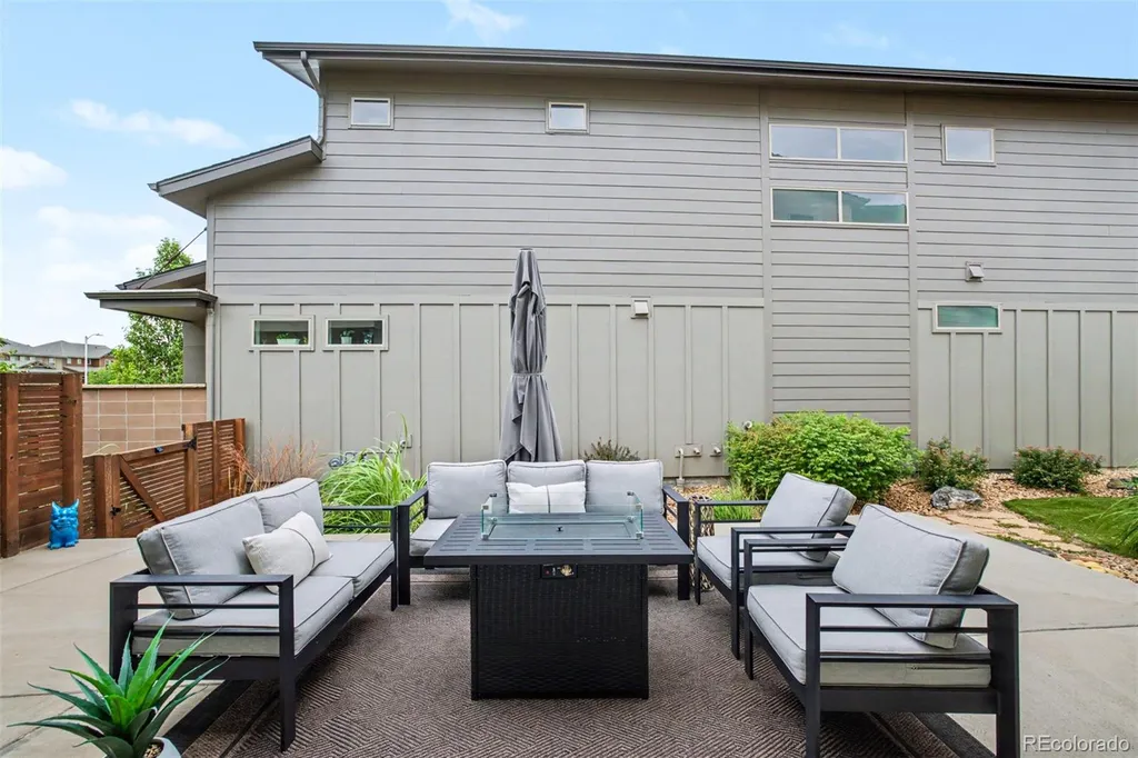 9761 Taylor River Circle Littleton CO 80125