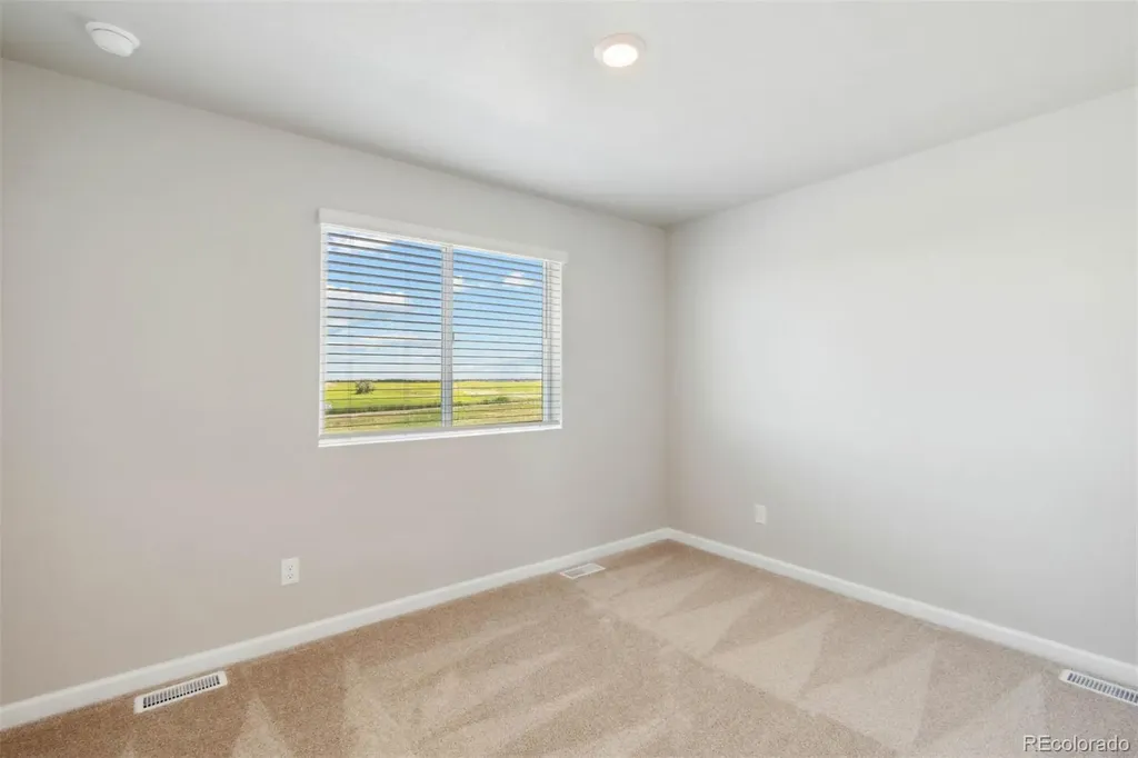 7413 Crystal Avenue Frederick CO 80530