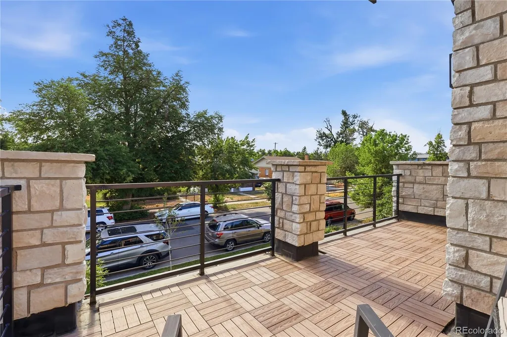 2575 S Acoma Street Denver CO 80223