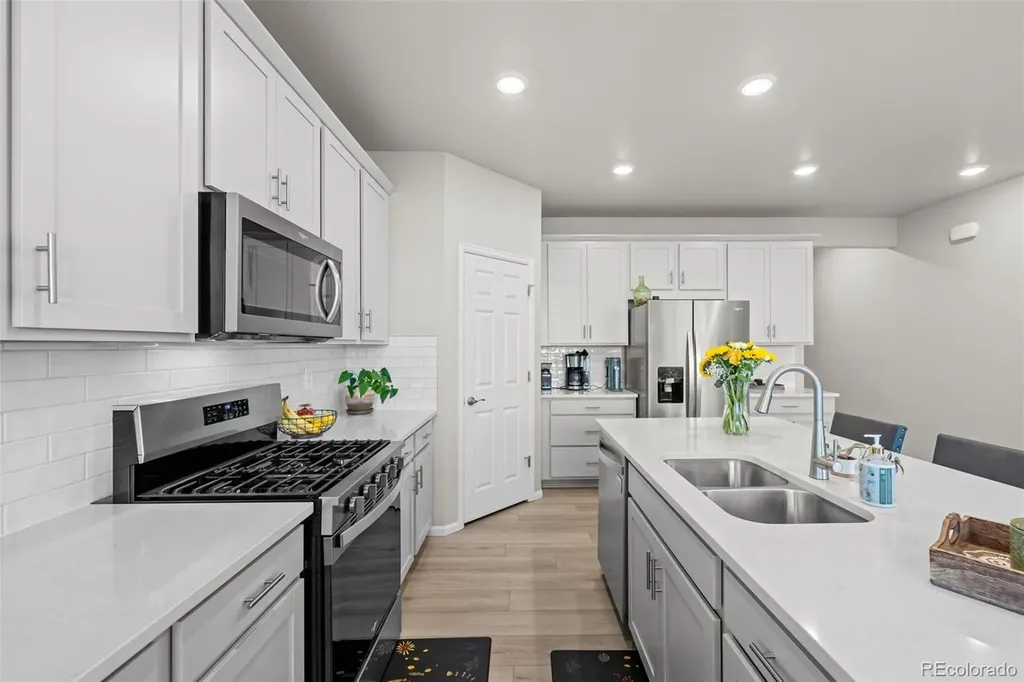 24088 E Atlantic Place Aurora CO 80018