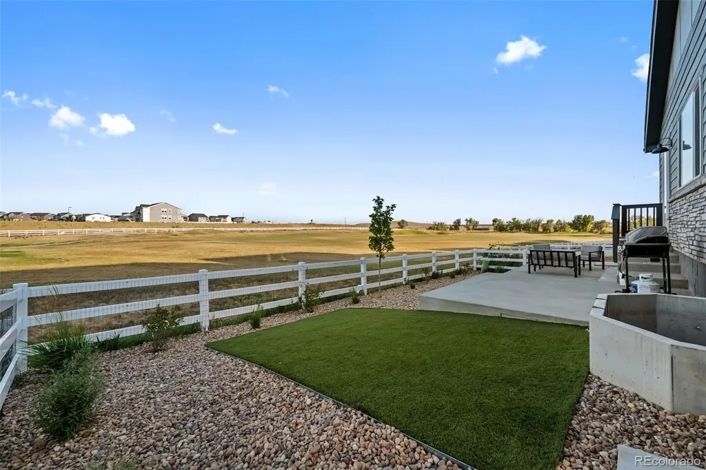 24088 E Atlantic Place Aurora CO 80018