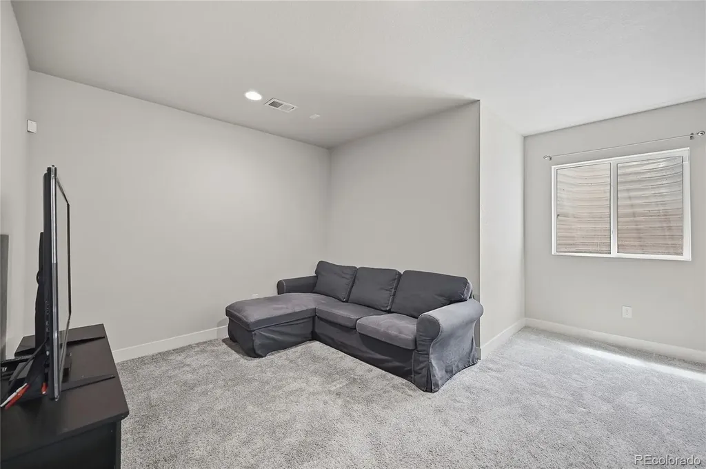 11577 E 25th Avenue Aurora CO 80010