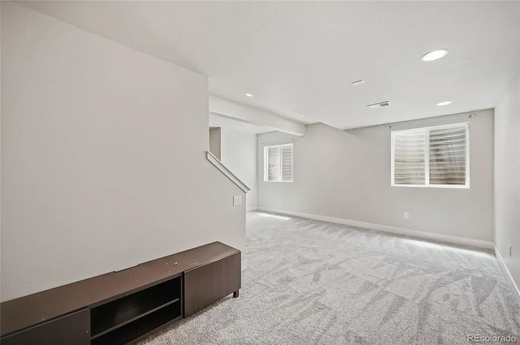 11577 E 25th Avenue Aurora CO 80010