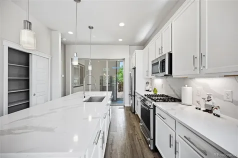 11577 E 25th Avenue Aurora CO 80010
