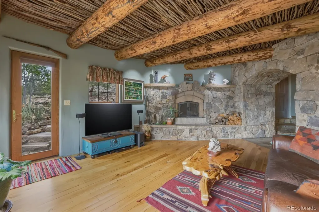 5910 County Road 10 Twin Lakes CO 81251