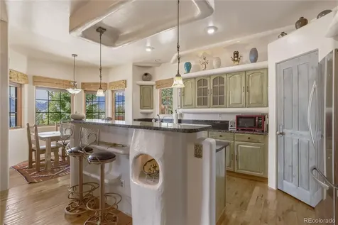 5910 County Road 10 Twin Lakes CO 81251