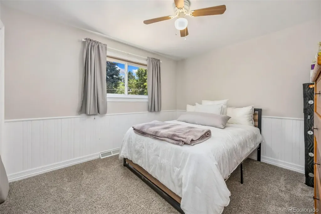 3004 S Xeric Court Denver CO 80231