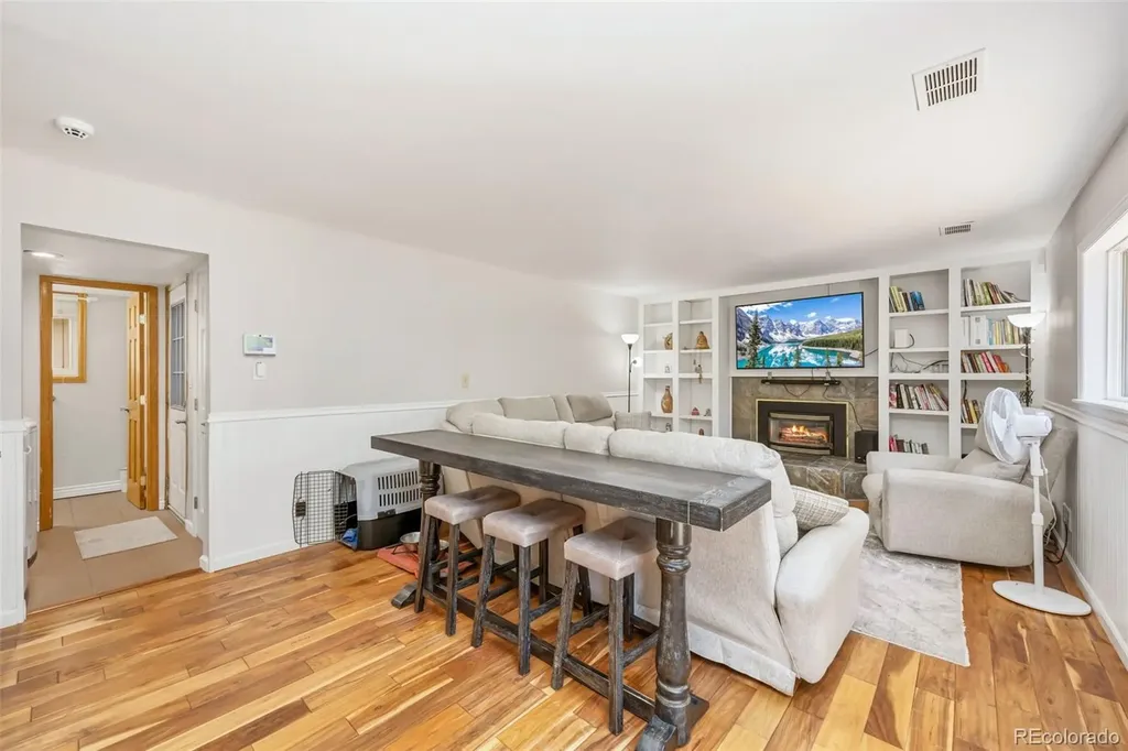 3004 S Xeric Court Denver CO 80231