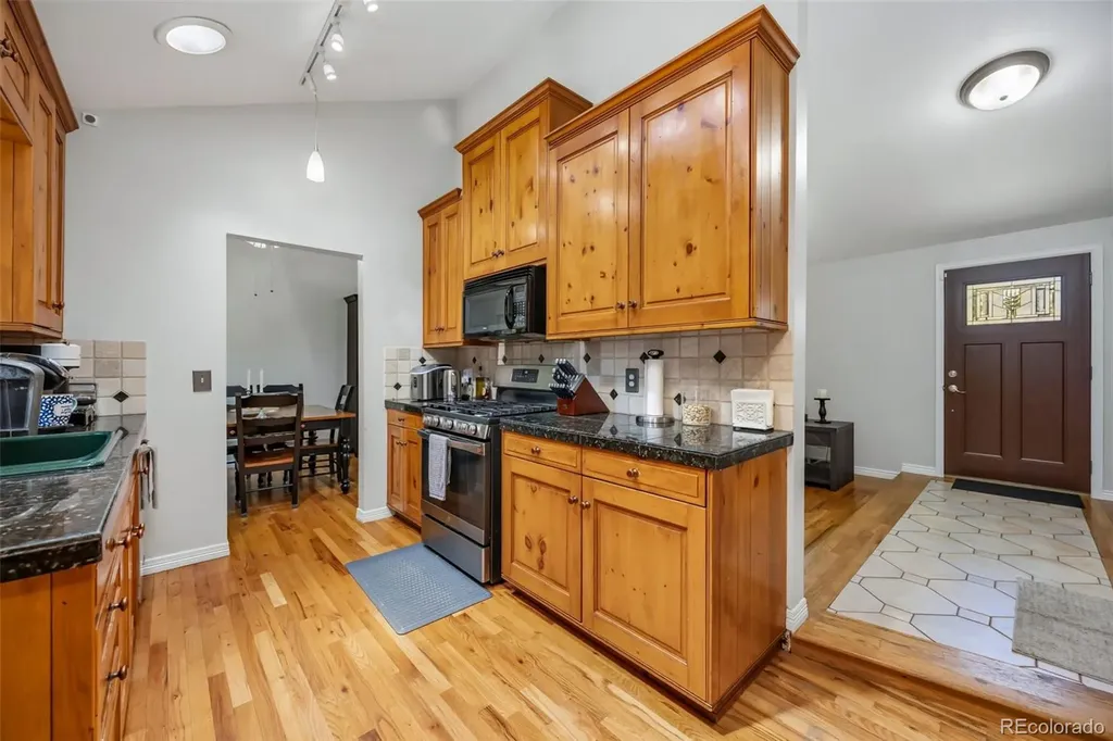 3004 S Xeric Court Denver CO 80231
