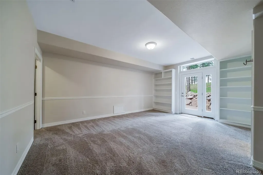 4336 Mohawk Drive Larkspur CO 80118