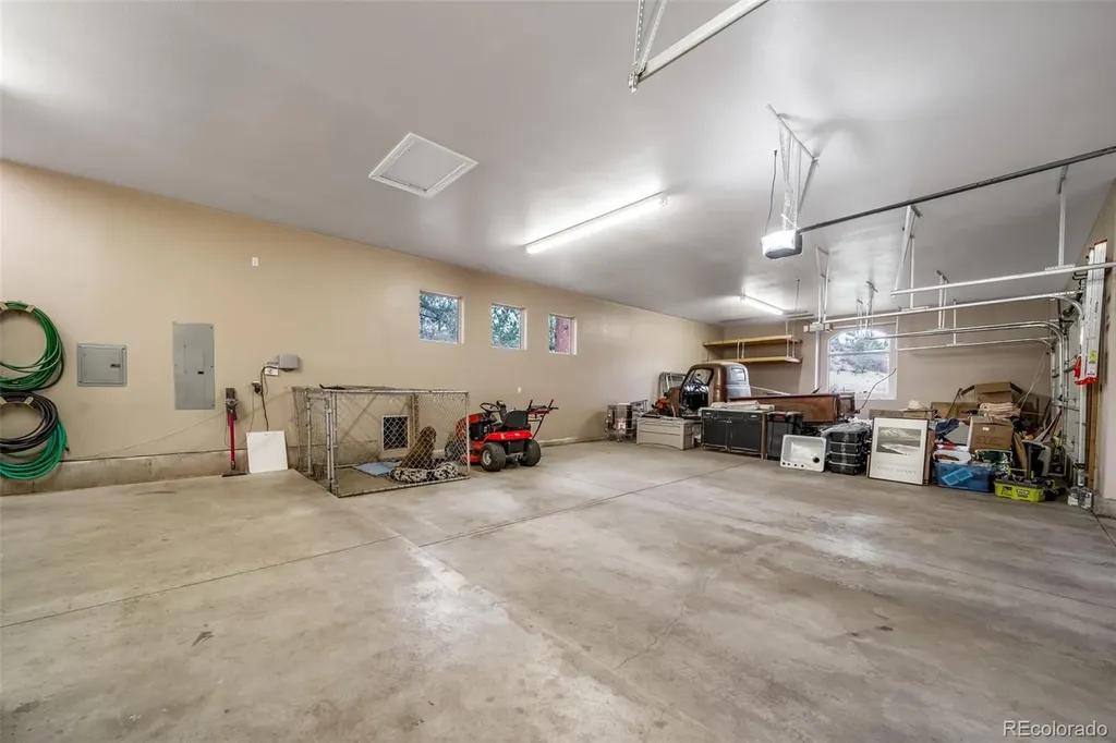 4336 Mohawk Drive Larkspur CO 80118