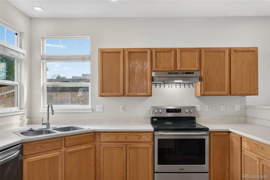 19268 E Caspian Place Aurora CO 80013