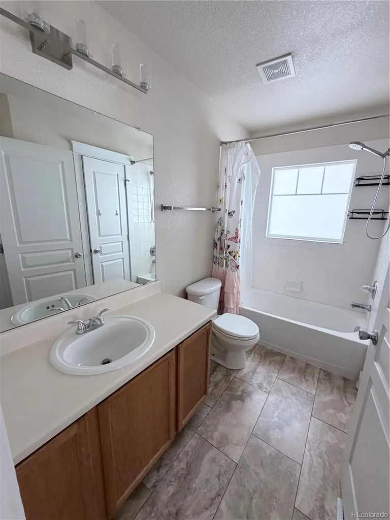 19268 E Caspian Place Aurora CO 80013
