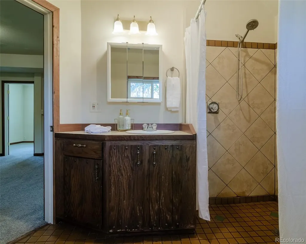445 Hover Street Longmont CO 80501
