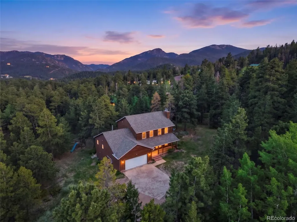 687 Crescent Lake Road Golden CO 80403
