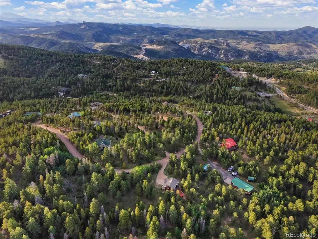 687 Crescent Lake Road Golden CO 80403