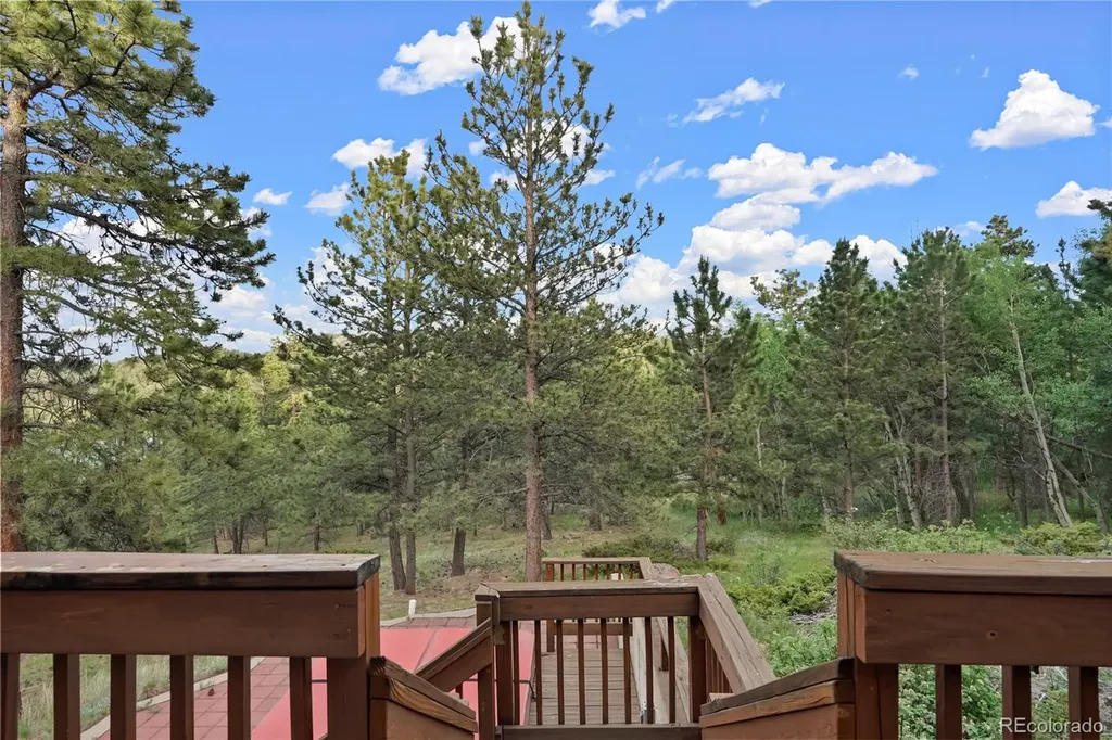 687 Crescent Lake Road Golden CO 80403