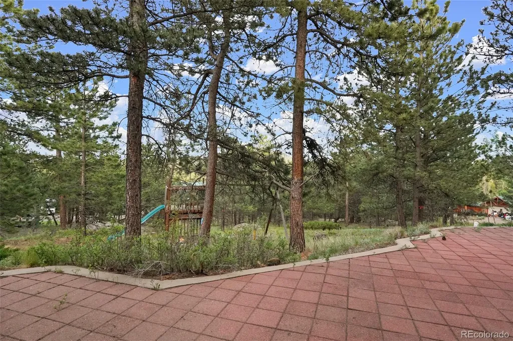 687 Crescent Lake Road Golden CO 80403
