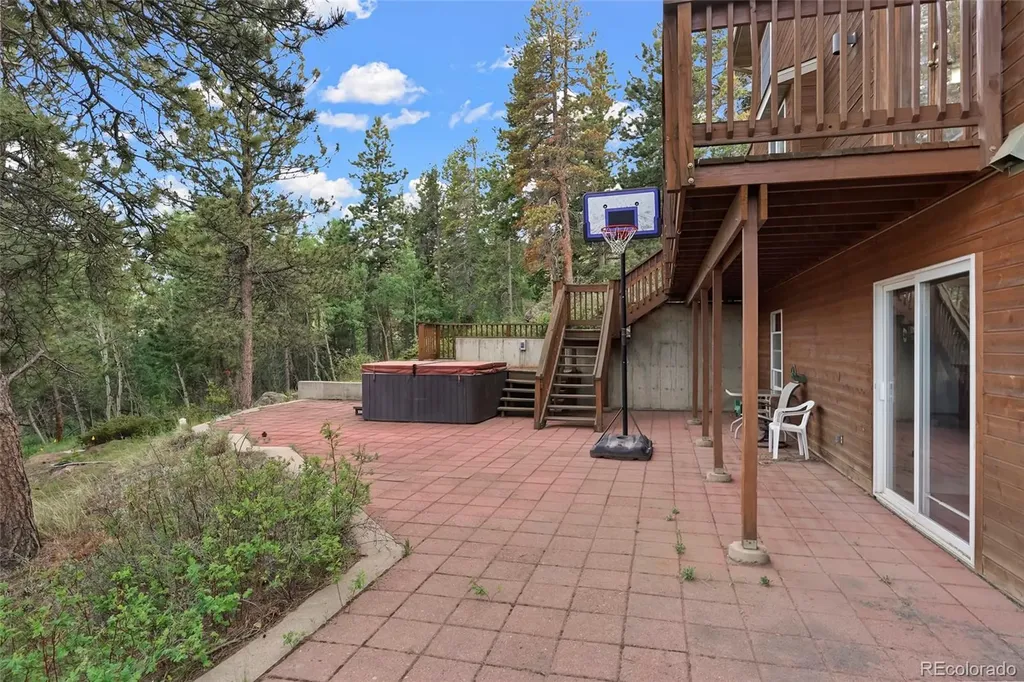 687 Crescent Lake Road Golden CO 80403