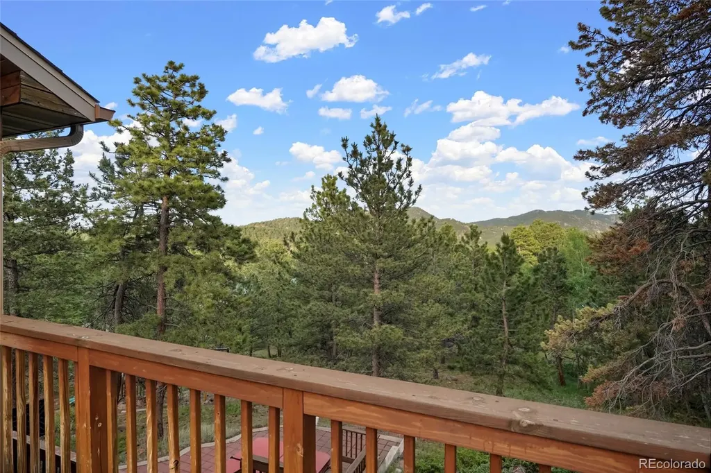 687 Crescent Lake Road Golden CO 80403
