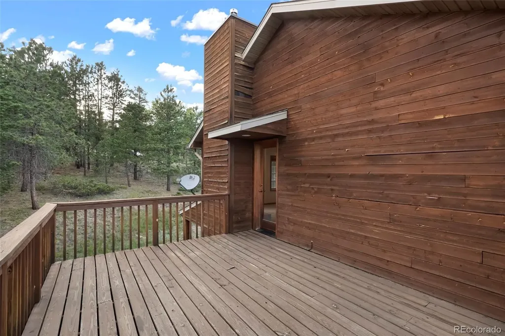 687 Crescent Lake Road Golden CO 80403